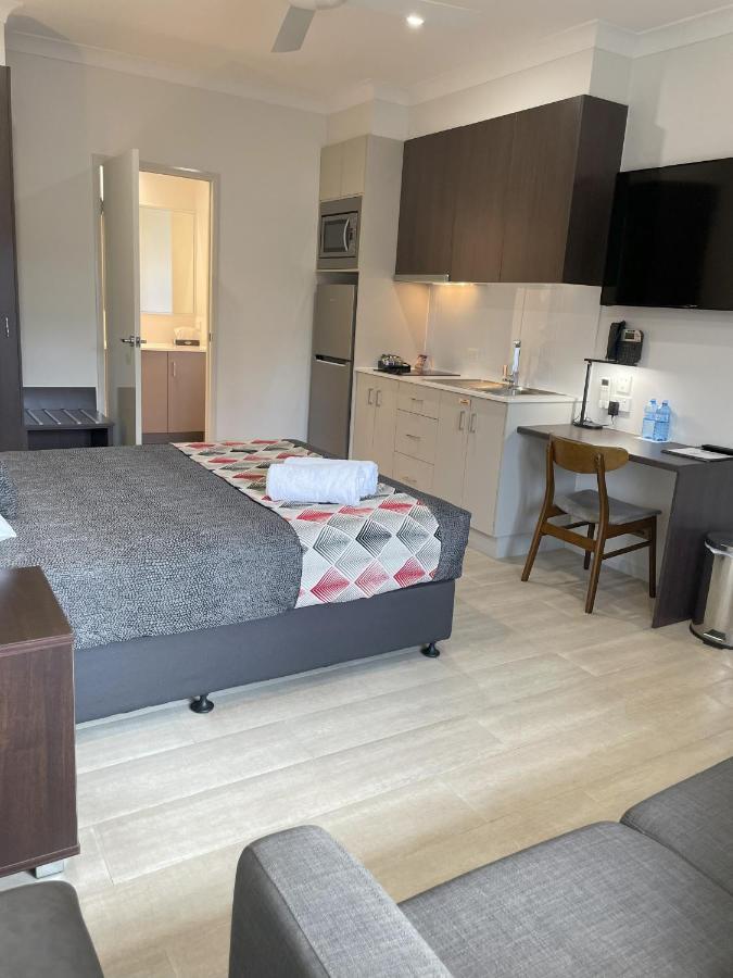 Northpoint Motel Apartments Toowoomba Bagian luar foto