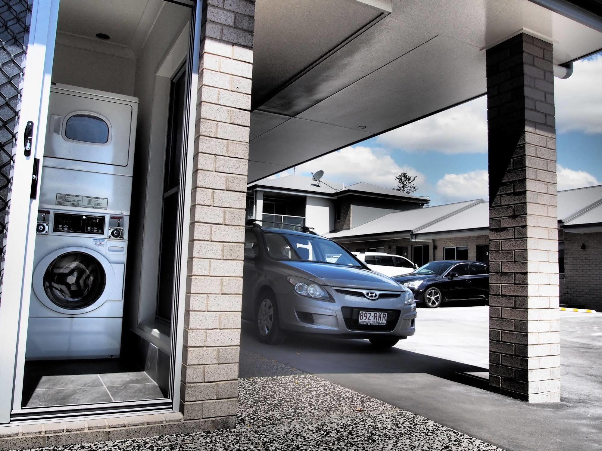 Northpoint Motel Apartments Toowoomba Bagian luar foto