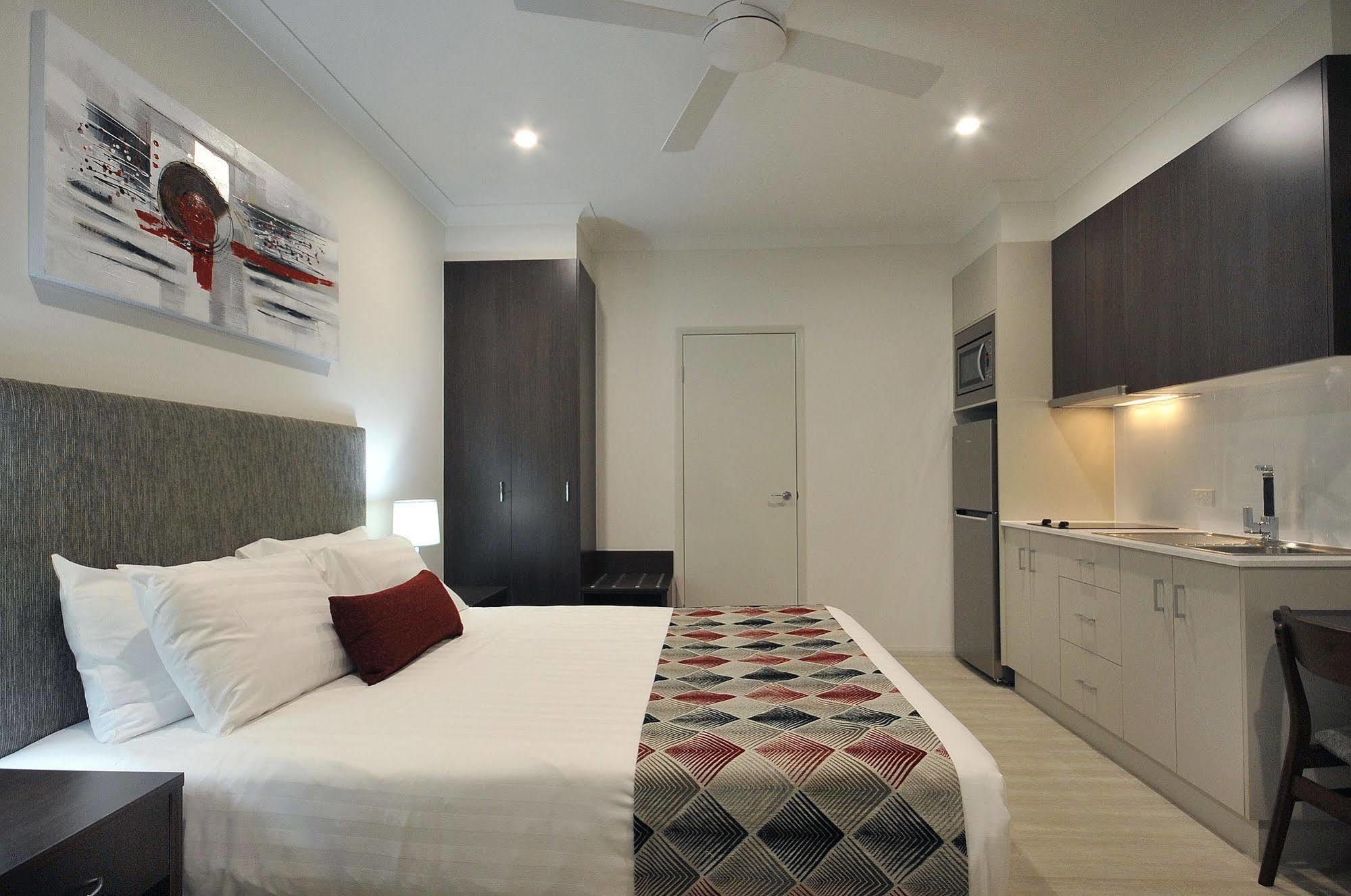 Northpoint Motel Apartments Toowoomba Bagian luar foto